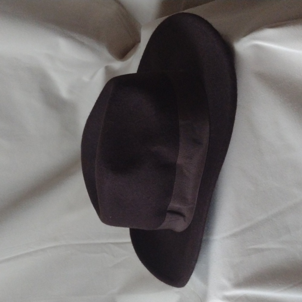 Felt hat - Picture 2 of 5